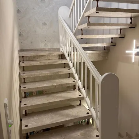 Platzhirsch Eichsfeld Apartament Geisleden